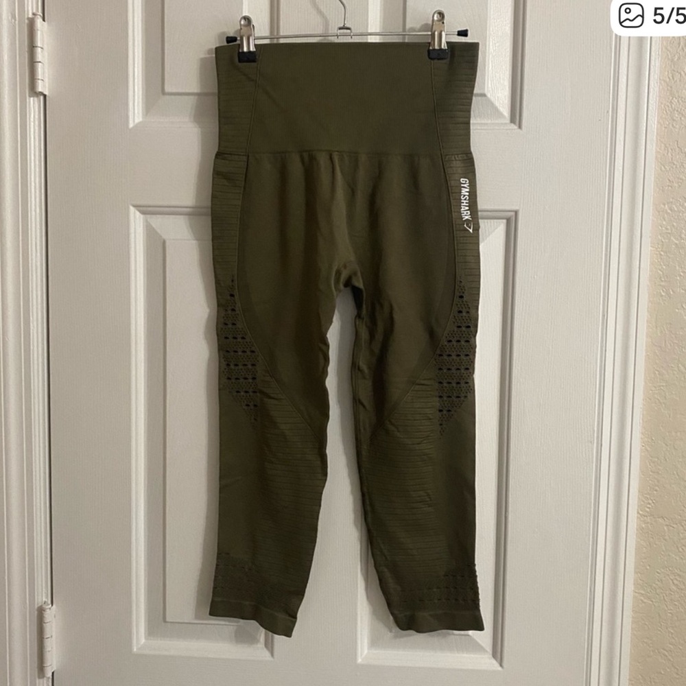 Gymshark Khaki Workout Capris - Picture 5 of 5